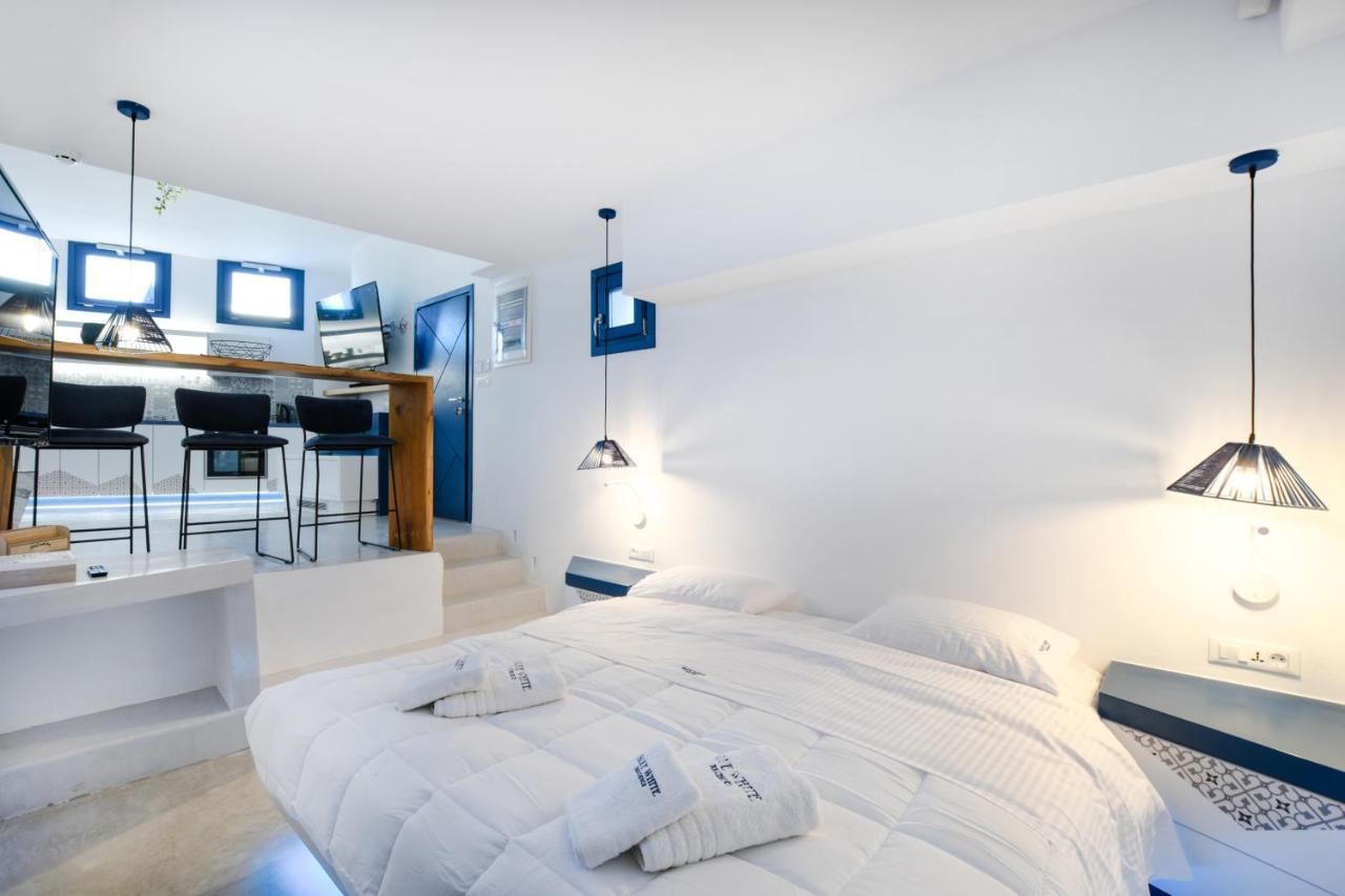 Blue White Residence Monolithos  Ngoại thất bức ảnh